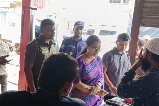 কয়রায় ভ্রাম্যমাণ আদালতে তিন ব্যবসায়ীকে জরিমানা